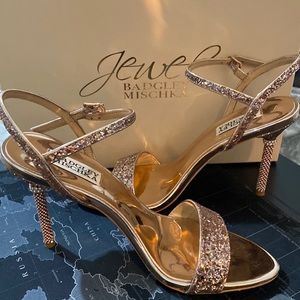 Badgley Mischka Gold Heels